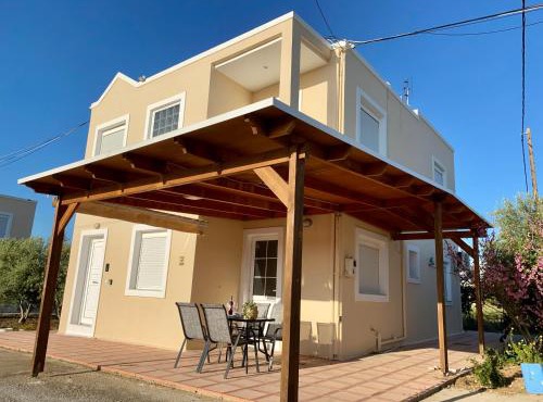 Peaceful Apartment in Nature, with Yard - El Greco Apartments No 3 in Zipárion