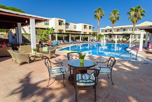 Pefkos Village Resort in Pefki