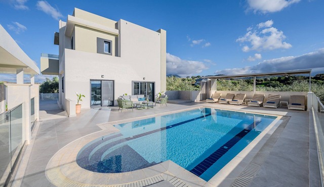 Pelagia Villa,Modern Luxury Retreat Near Panormo in Roumeli