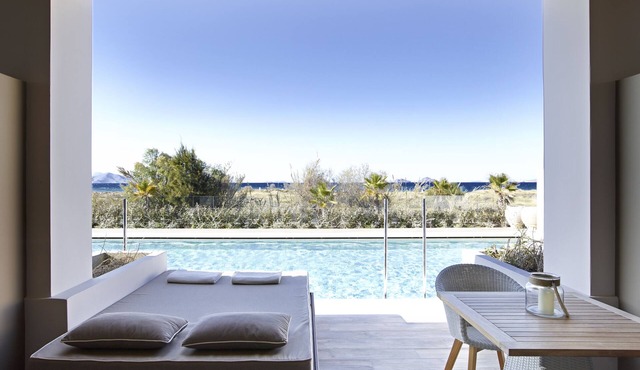 Pelagos Suites Hotel & Spa