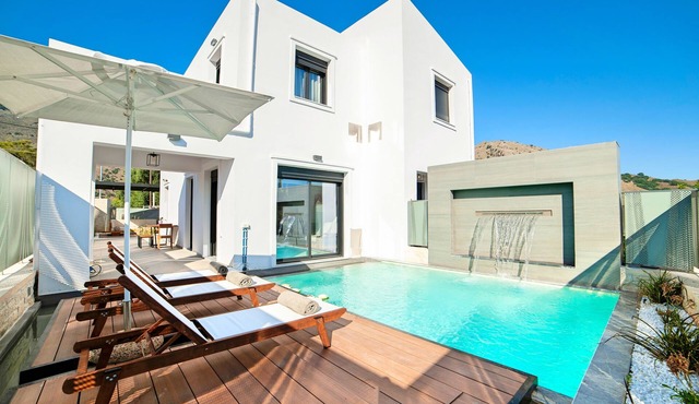 Perla Nera | Heated Pool in Georgioupoli