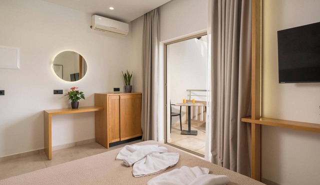 Petritos Rooms and Studios in Kissamos