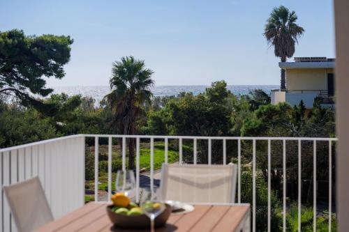 PJ Properties Riviera Escape Suite Sounio in Sounio