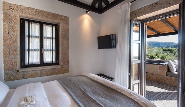 Polismata - Private Residences in West Mani