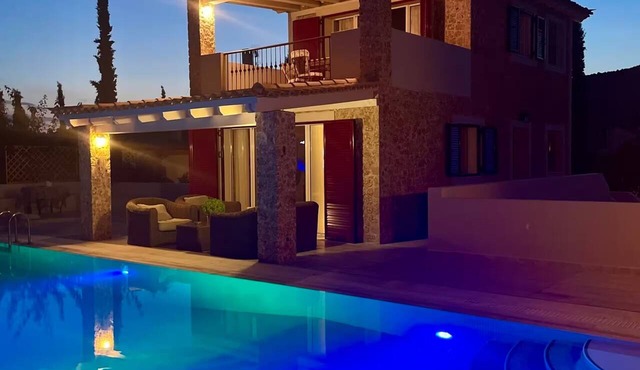 Premium 5-Bedroom Villa in Ermioni with Private Pool & Sea View