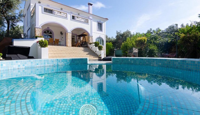 Premium Villa In Alepochori
