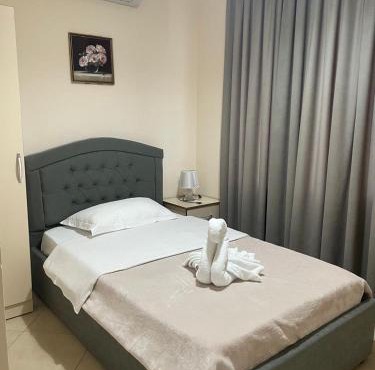 R HOTEL in Çorovodë