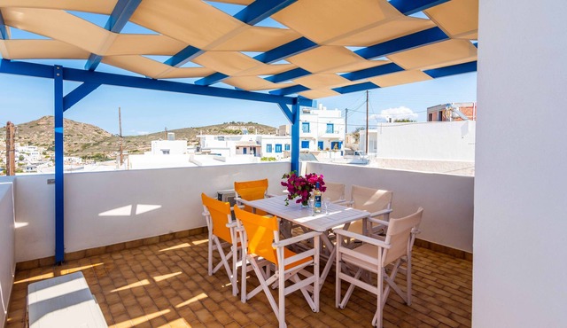 Renas Cycladic House
