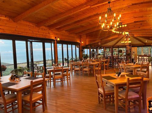 Restorant Hotel Xheni in Draç