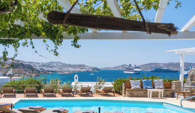 Rhenia Mykonos Hotel & Bungalows