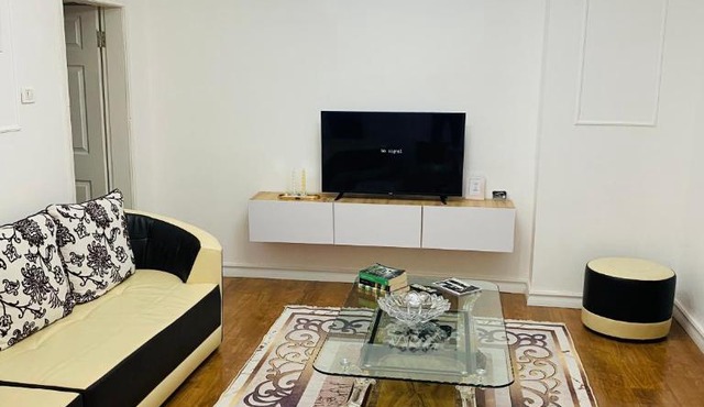 Romeo apt with private garden in Korçë