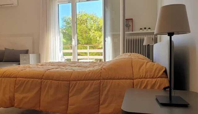Rooftop Studio Apt 5 Min Walk to Holargos Metro