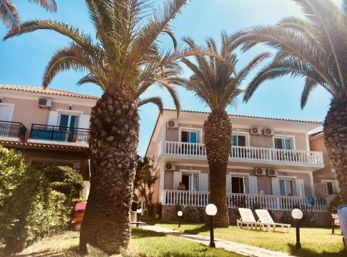 Roula Kotsonis Superior Apartment in Argassi