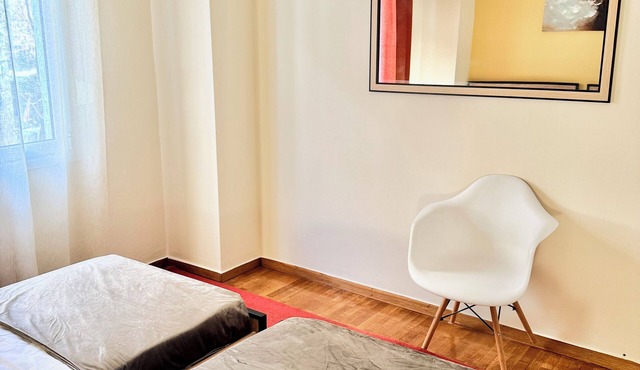 S Homes - Cozy Apartment in the Heart of Athens