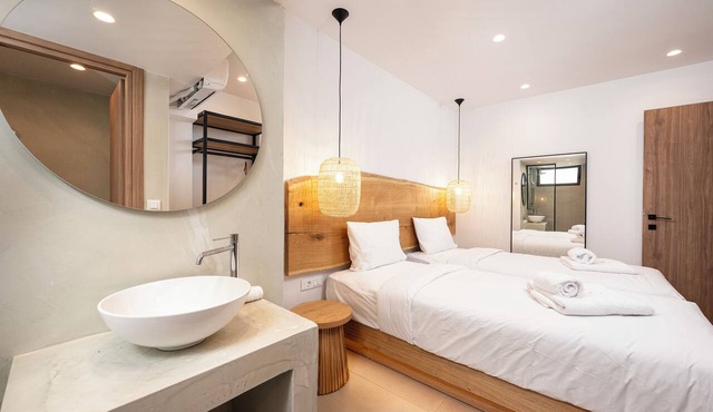 Sagredo Beachfront Retreat & Spa by E-GEO