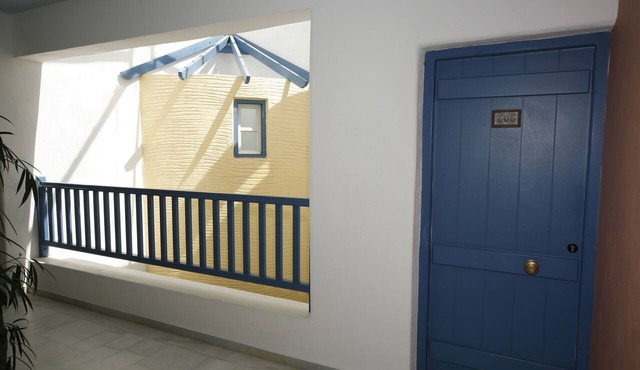 Saint George Hotel in Paros