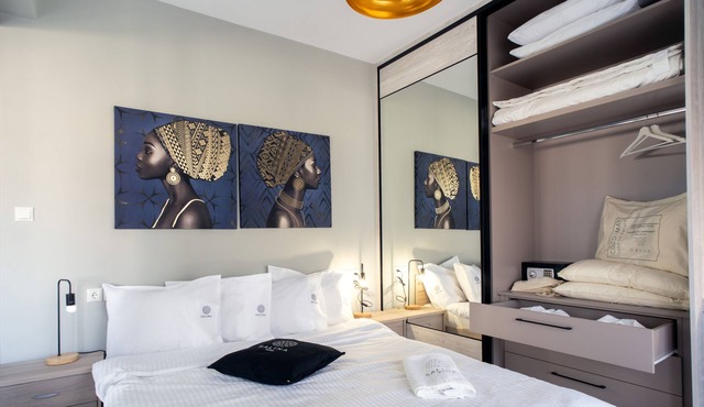 Salina Premium Residences Apartment - Glamorous, Modern and Convenient in Βόλος