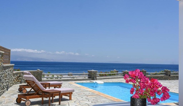 Santamare Villa in Tinos
