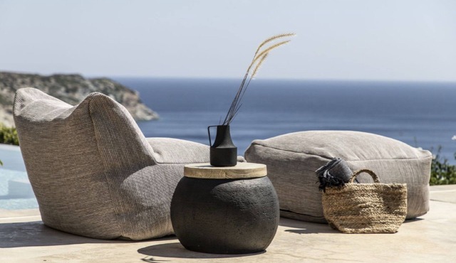 Seafront Villa Gaione, Divine Sea Views, Private Infinity Pool, Furnished. in Crete