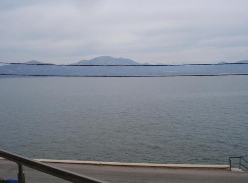 Seaside apartment away from the city- Oropos, Attiki