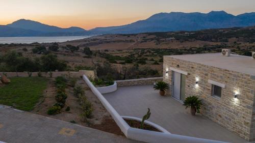 Secret stone house,Irene Komos Independent House in Pitsidia