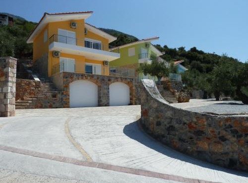 Shiraz Villas in Kalamata