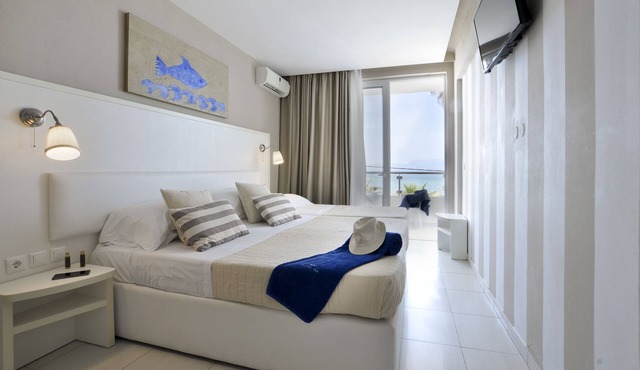 Sidari Beach Hotel in Corfu