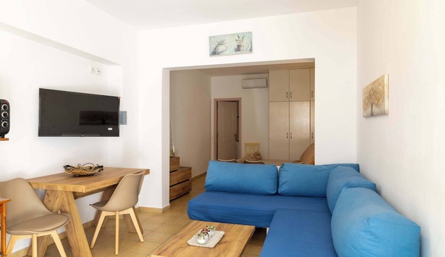 Sinani Beachfront Gems Rhodes - Suite with Jacuzzi