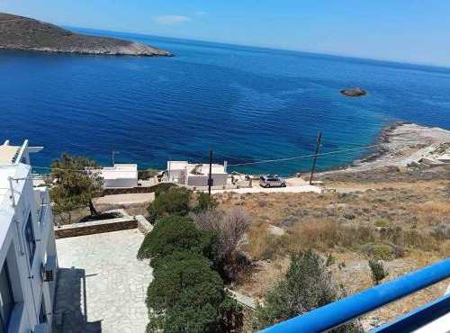 Smaragda's Studio in Kithnos