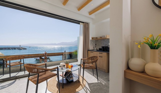 Soho SeaFront Suites in Hersonissos