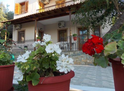 Studios Kentia in Skala Marion