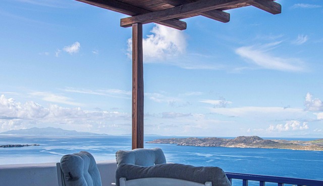 Stunning Mykonos Villa Delos Sunset View -close to beaches and town!