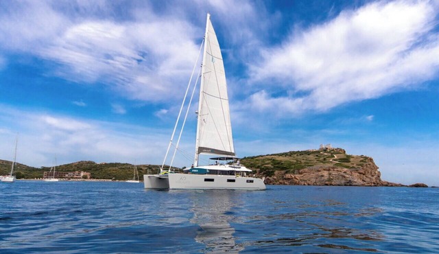 Sun-Kissed Sailing Adventure in the Saronic Islands
