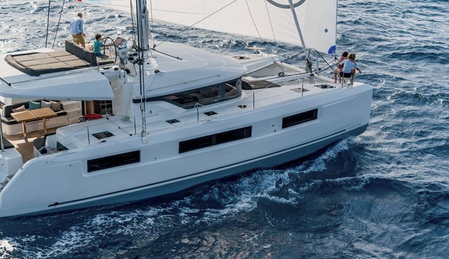 Sun-Kissed Sailing Adventure in Islas Sarónicas in Alimos
