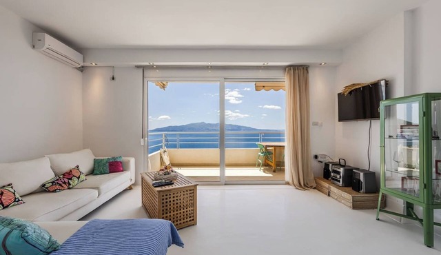 Sunkissed Apartment | 1BR Amazing Views by the Sea by PikHost in Sarandë