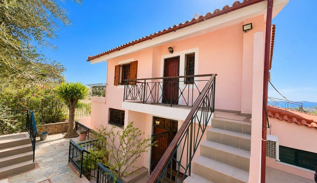 Sunset Bay Villa by ΜΡS