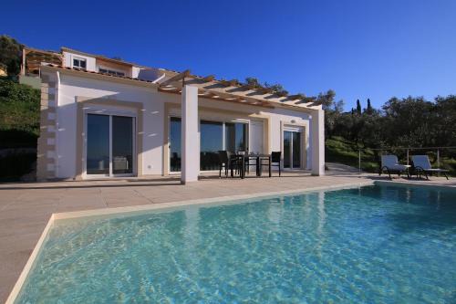 Sunset Sea View Villa 6 in Arillas