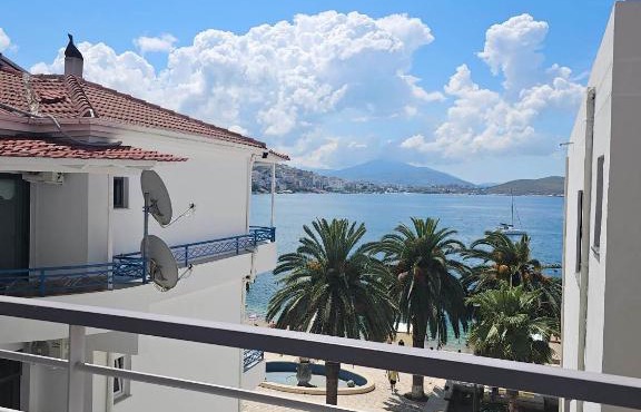 Sunshine Apartment in Sarandë