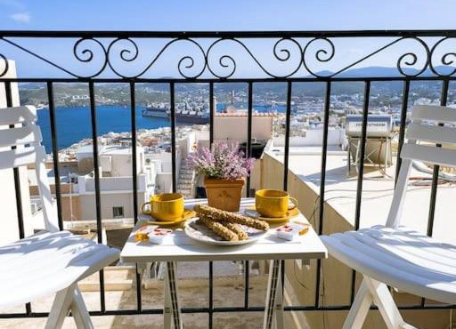 Syra Apartments in Ermoupoli