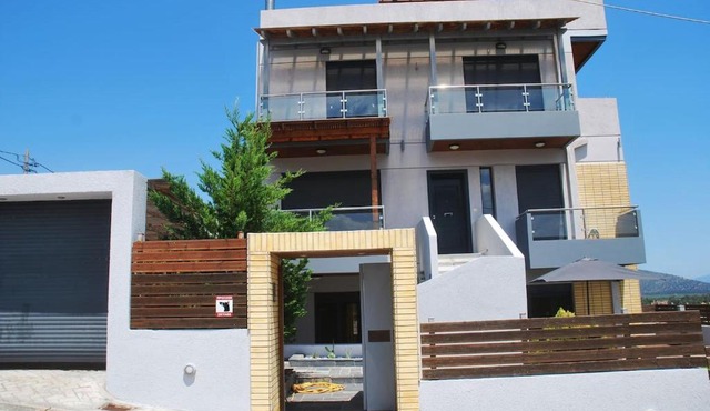 T&A Apartment,near the sea.
