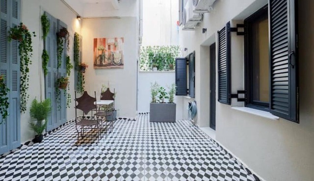 The Chess Garden of Athens