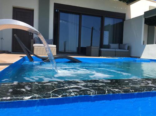 The Diamond of Kriaritsi "Villas with private pools & hydromassage" in Kriaritsi