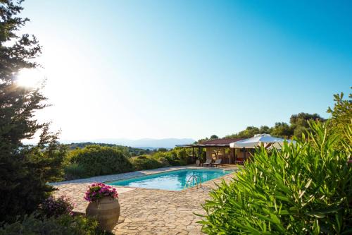 The Englishman's Villa Evia
