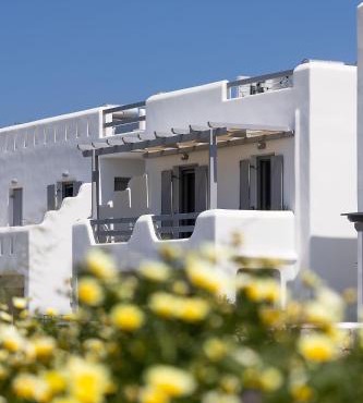 The Nine Graces - Beach Apartment Clea, hot tub and sea views in Agia Anna Naxos