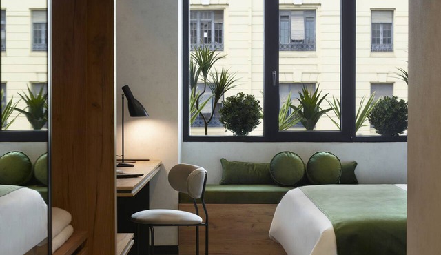 The Port Square Hotel in Piraeus