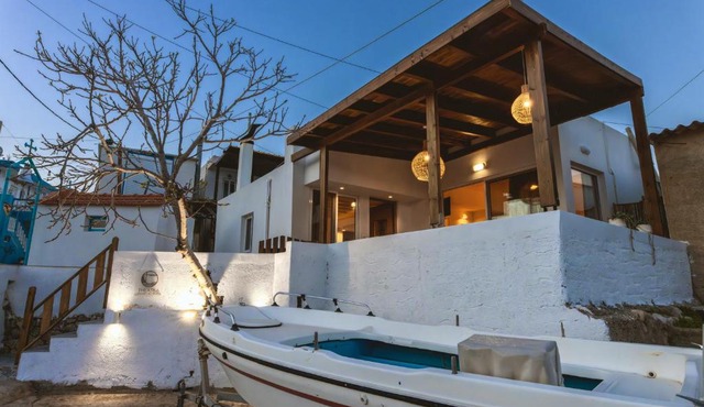 Theasea luxury retreat in Vrachonisída touArchangélou