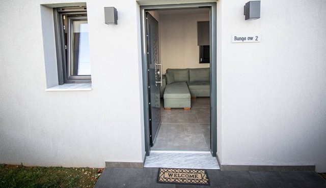 TheaSea Luxury Suites- Bungalow Suite 2 in Nea Propontida