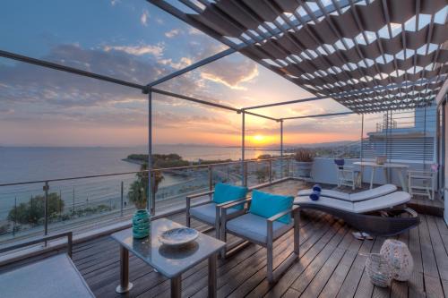 Tropical Hotel Seafront Boutique in Athens