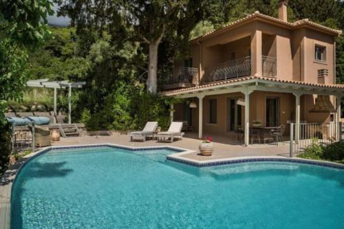 Unique Kefalonia Ionian Sands Villa in Lourdata