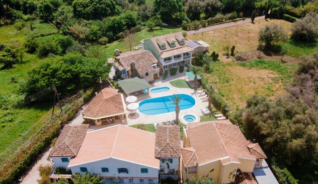 Valentino Corfu in Ipsos